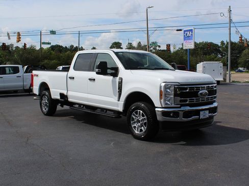 Used 2025 Ford F350 XLT AWD/4WD image 8