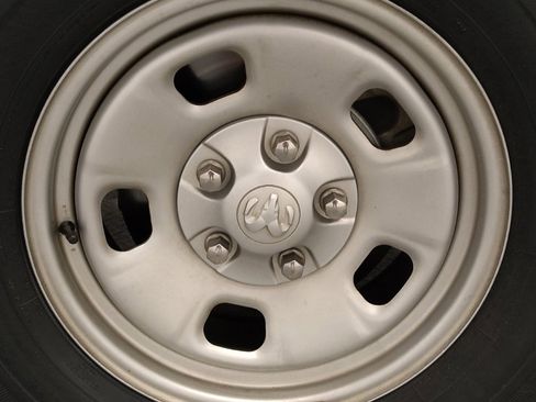 Used 2018 RAM 1500 Tradesman w/ Popular Equipment Group RWD image 31