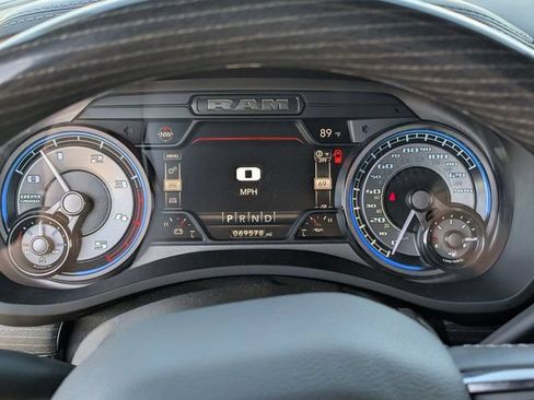 Used 2022 RAM 2500 Limited AWD/4WD image 17