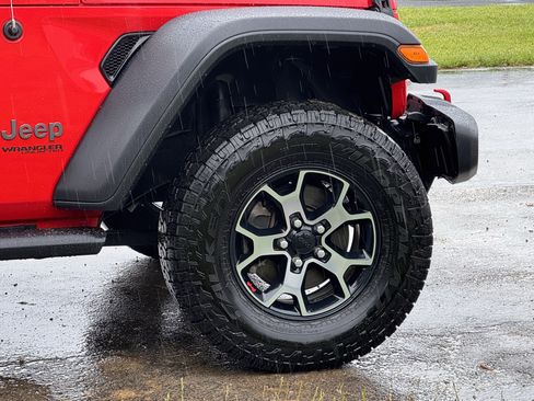 Used 2019 Jeep Wrangler Unlimited Rubicon AWD/4WD image 8