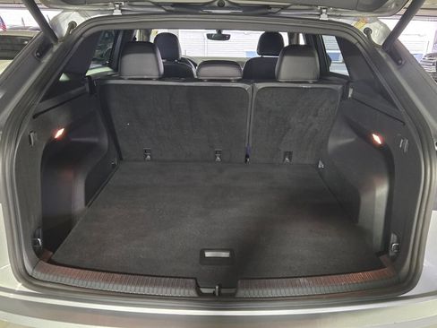 Certified 2021 Volkswagen Atlas Cross Sport SE w/ Panoramic Sunroof Package FWD image 16