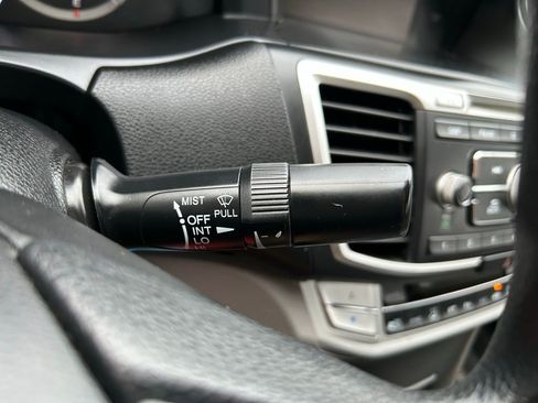 Used 2013 Honda Accord LX image 20