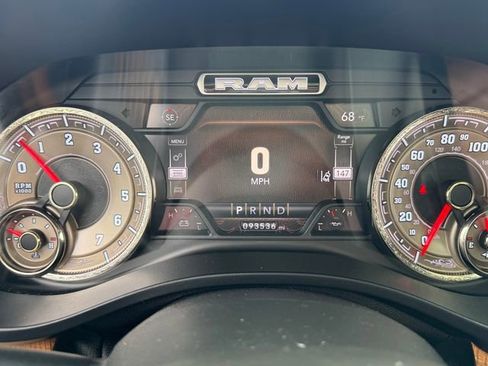 Used 2020 RAM 1500 Limited AWD/4WD image 17