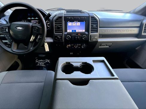 Used 2019 Ford F250 XL w/ STX Appearance Package RWD image 14