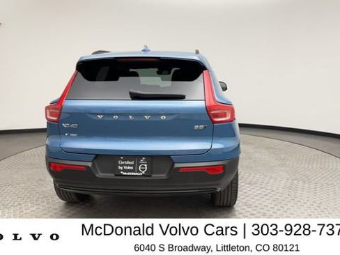 Certified 2024 Volvo XC40 B5 Plus w/ Protection Package Premier AWD/4WD image 3