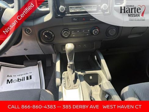 Certified 2024 Nissan Frontier SV w/ Tow Package AWD/4WD image 16