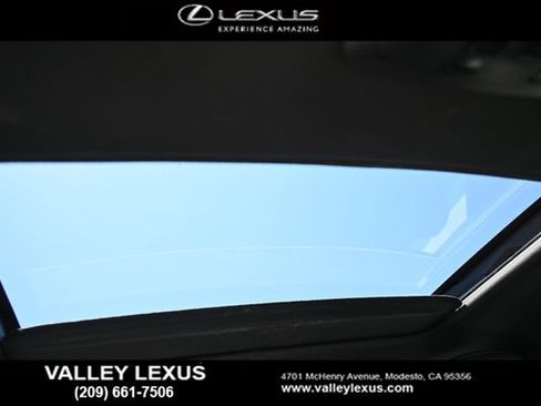 Used 2017 Lexus CT 200h w/ Navigation System Package FWD image 6