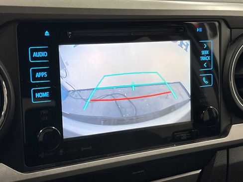 Used 2019 Toyota Tacoma SR5 image 17