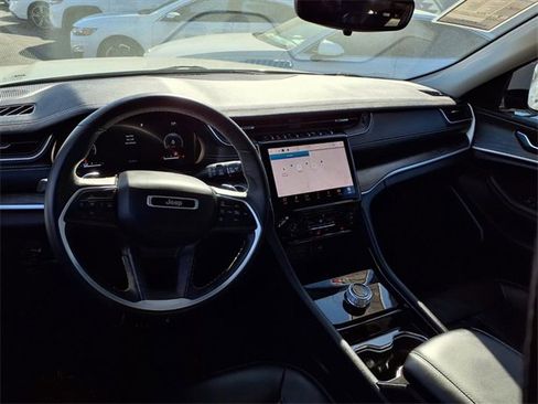 Used 2021 Jeep Grand Cherokee L Limited image 10