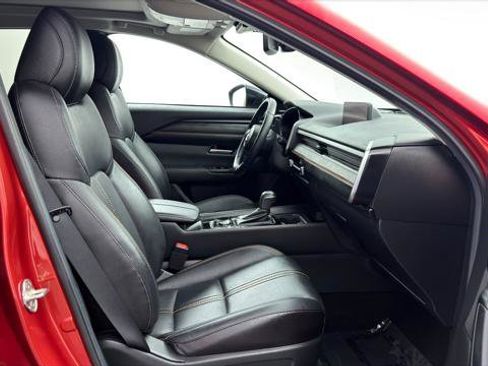 Used 2025 MAZDA CX-50 AWD 2.5 Hybrid w/ Premium Pkg image 22