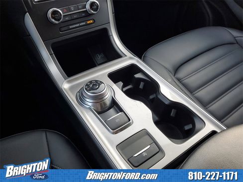 Used 2024 Ford Edge SEL w/ Convenience Package image 26