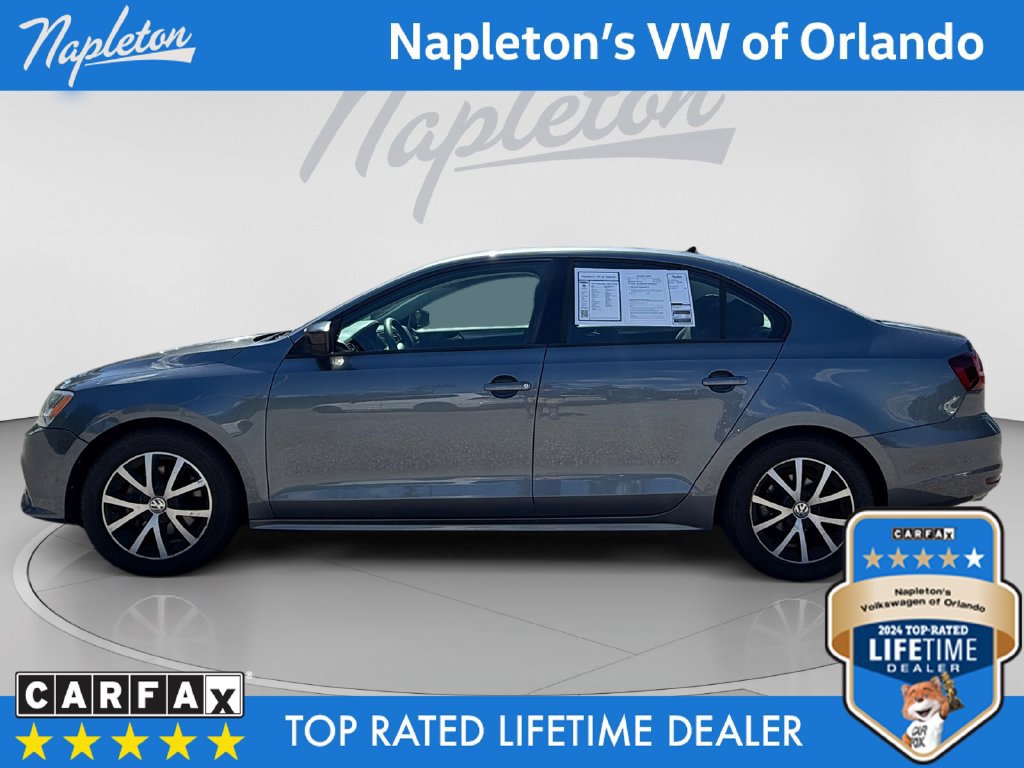 Used 2016 Volkswagen Jetta SE FWD image 2