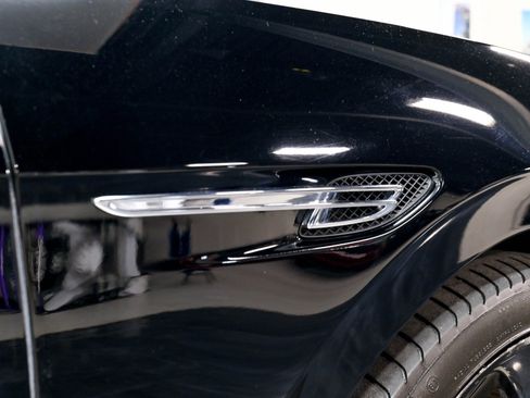 Used 2017 Bentley Flying Spur S W12 AWD/4WD image 32