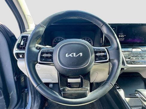 Certified 2023 Kia Sorento S w/ Panoramic Sunroof Package AWD/4WD image 14