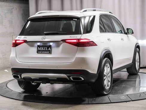 Certified 2024 Mercedes-Benz GLE 450e 4MATIC image 4