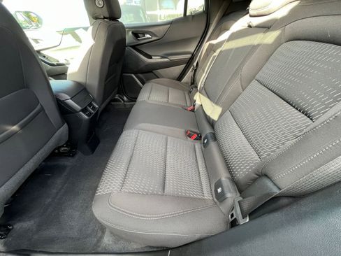 Used 2025 Chevrolet Equinox LT image 25