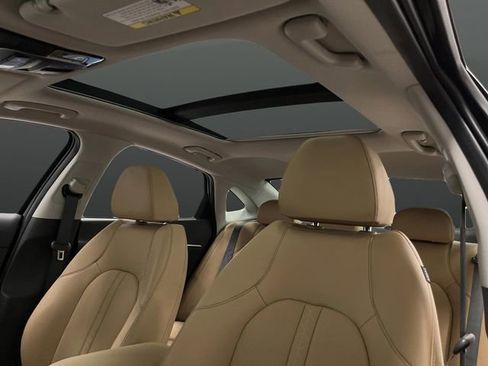 Used 2025 Hyundai Sonata Limited image 7