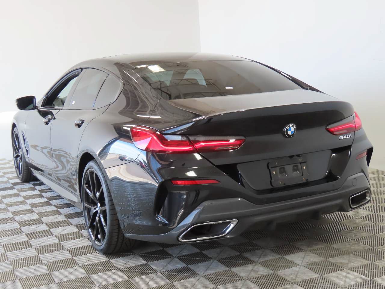 Used 2020 BMW 840i Gran Coupe w/ M Sport Package RWD image 3