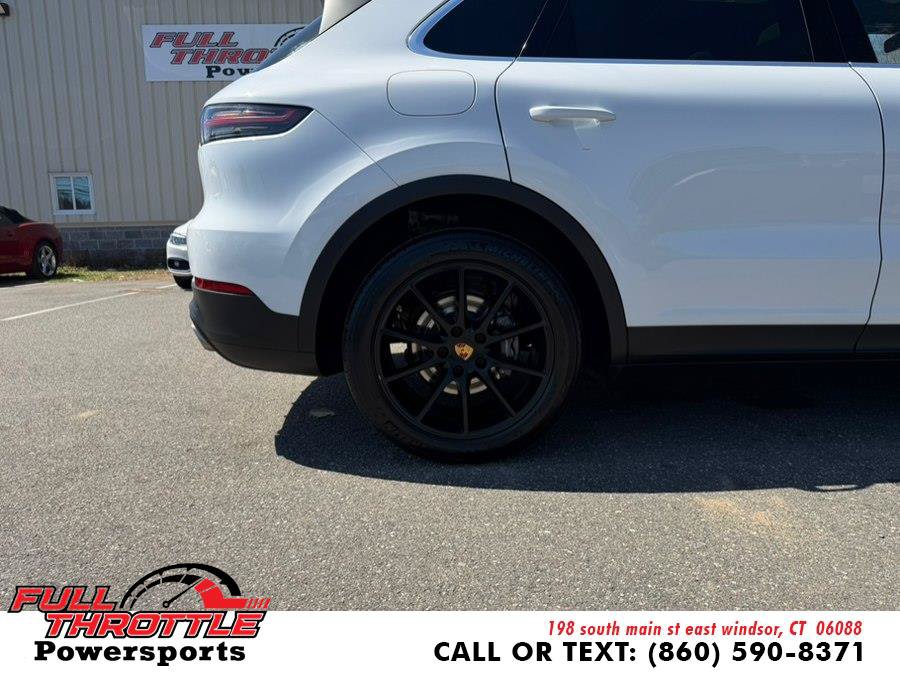 Used 2021 Porsche Cayenne AWD/4WD image 31