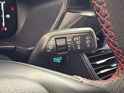 Used 2025 Ford Escape ST-Line AWD/4WD image 37