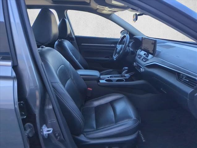 Used 2023 Nissan Altima 2.5 SL FWD image 21