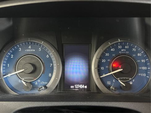 Used 2015 Toyota Sienna XLE w/ XLE Navigation Package AWD/4WD image 23