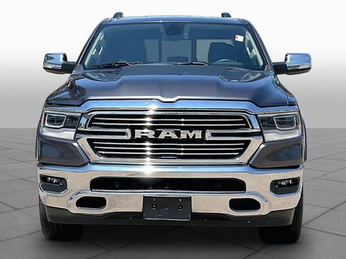 Used 2019 RAM 1500 Laramie AWD/4WD image 3
