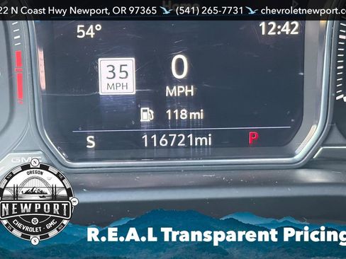 Used 2021 GMC Yukon Denali w/ Denali Premium Package image 30