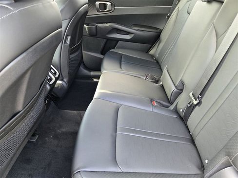 New 2026 Kia Sorento S image 21