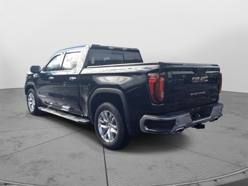 Used 2021 GMC Sierra 1500 SLT w/ SLT Premium Plus Package image 4