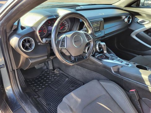 Used 2019 Chevrolet Camaro LT image 14
