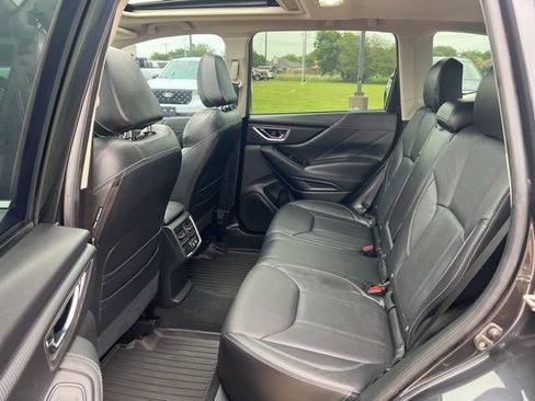 Used 2019 Subaru Forester Limited w/ Popular Package #3 AWD/4WD image 12