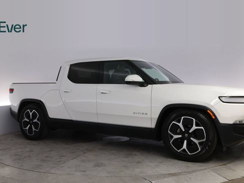 Used 2023 Rivian R1T Adventure AWD/4WD image 14