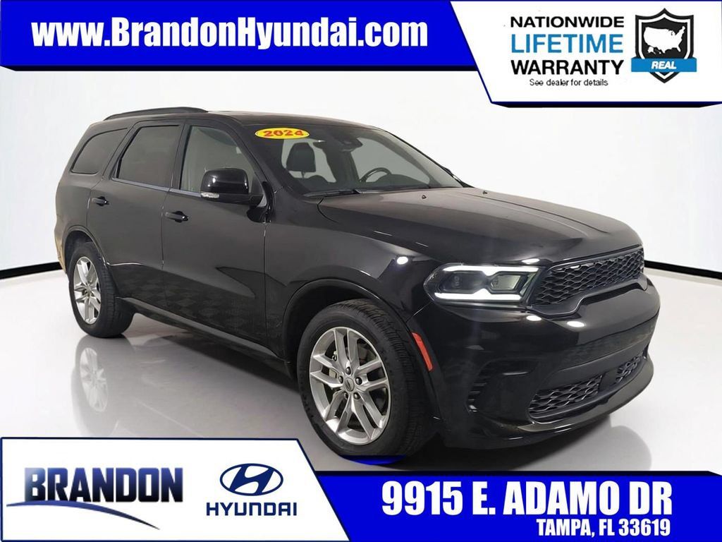 Used 2024 Dodge Durango GT RWD image 1