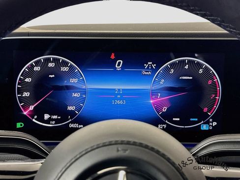 Used 2025 Mercedes-Benz GLS 450 4MATIC w/ AMG Line Exterior image 15