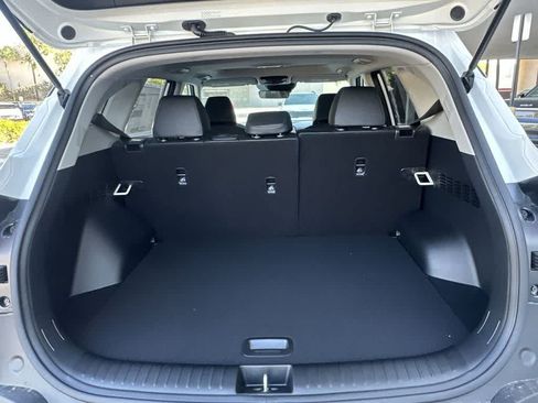 Certified 2026 Kia Seltos EX w/ EX Sunroof Package FWD image 25