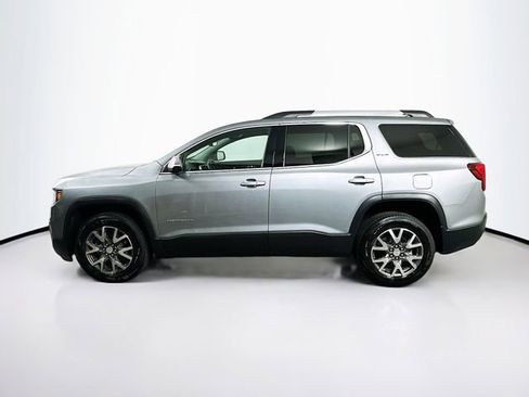 Used 2023 GMC Acadia SLE w/ Driver Convenience Package image 4