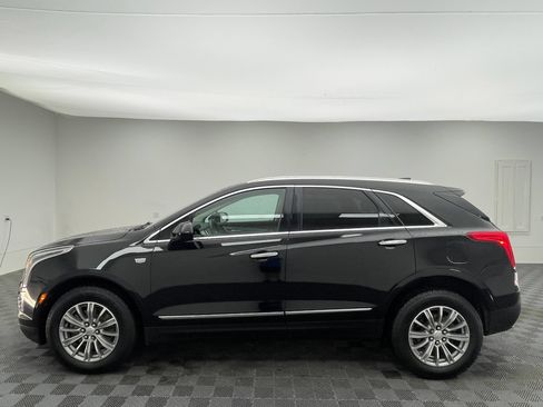 Used 2017 Cadillac XT5 Luxury w/ Driver Awareness Package AWD/4WD image 12