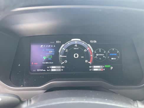 Used 2025 Toyota Sequoia TRD Pro AWD/4WD image 4