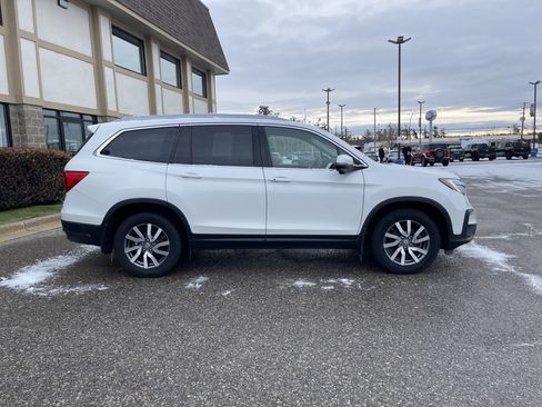 Used 2022 Honda Pilot Black Edition image 2