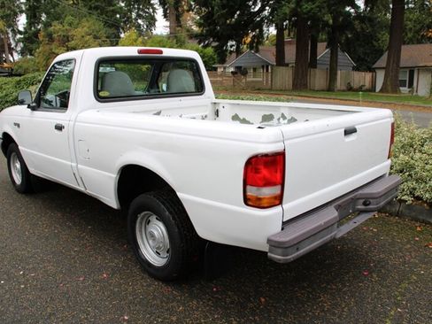 Used 1997 Ford Ranger XL image 4
