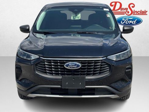 Used 2024 Ford Escape Active FWD image 2
