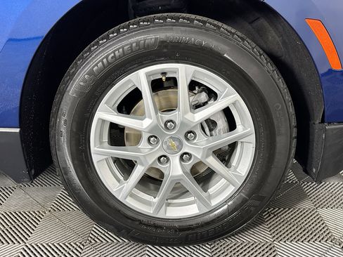 Used 2022 Chevrolet Equinox LS w/ LPO, Floor Liner Package FWD image 57