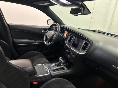 Used 2020 Dodge Charger R/T w/ Plus Group RWD image 51