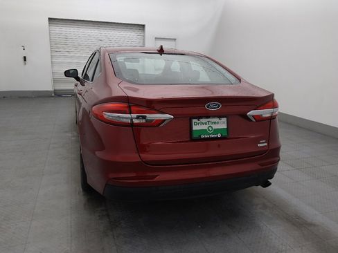 Used 2019 Ford Fusion SE image 6