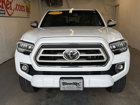 Used 2023 Toyota Tacoma Limited AWD/4WD image 3