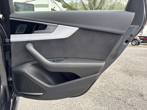 Used 2022 Audi A4 2.0T Premium Plus w/ Premium Plus Package image 32