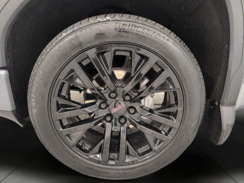 Used 2021 GMC Sierra 1500 Denali w/ Denali Ultimate Package AWD/4WD image 5