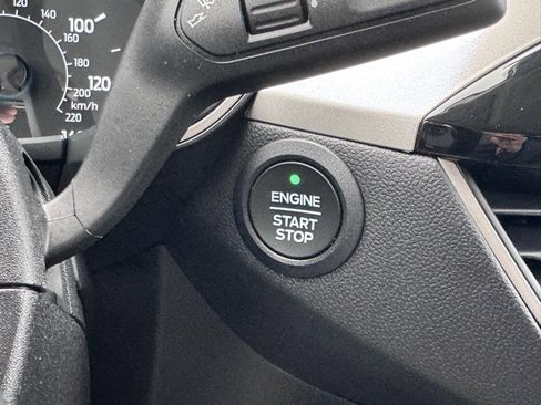 Used 2022 Ford Escape SE w/ Convenience Package image 6