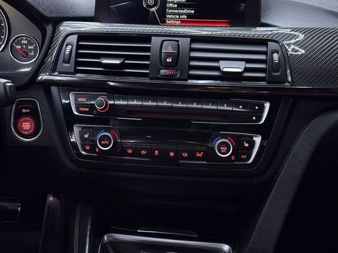 Used 2015 BMW M3 RWD image 17